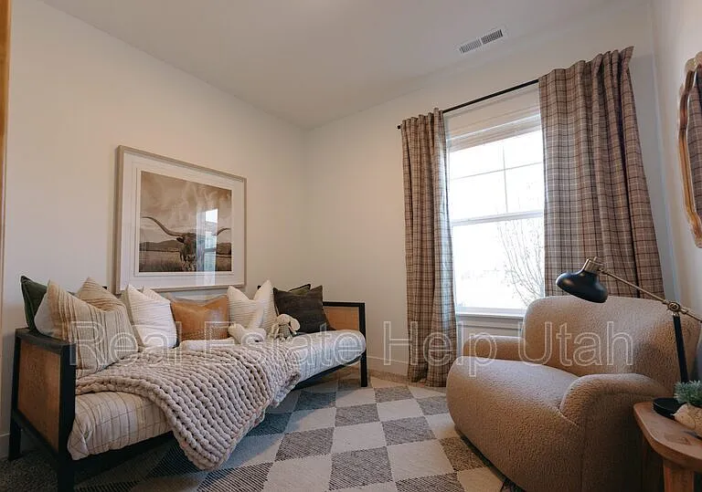 952 W Big Ben Ln #G101 — Photo 7