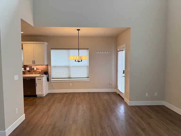 2755 SW Greens Blvd #16 — Photo 13
