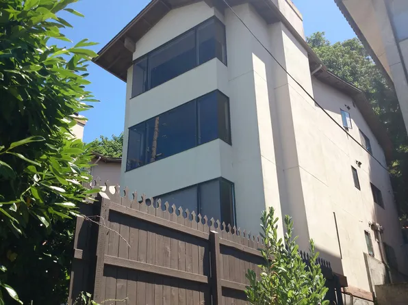 1230 Lakeview Blvd E #5, Seattle, WA 98102