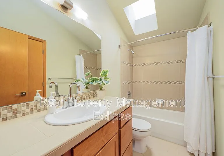 1145 N 91st St #A — Photo 22