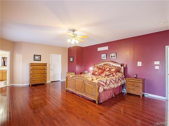 5th image of 5028 Fischer Way