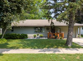 2104 W Oakland Ave, Austin, MN 55912