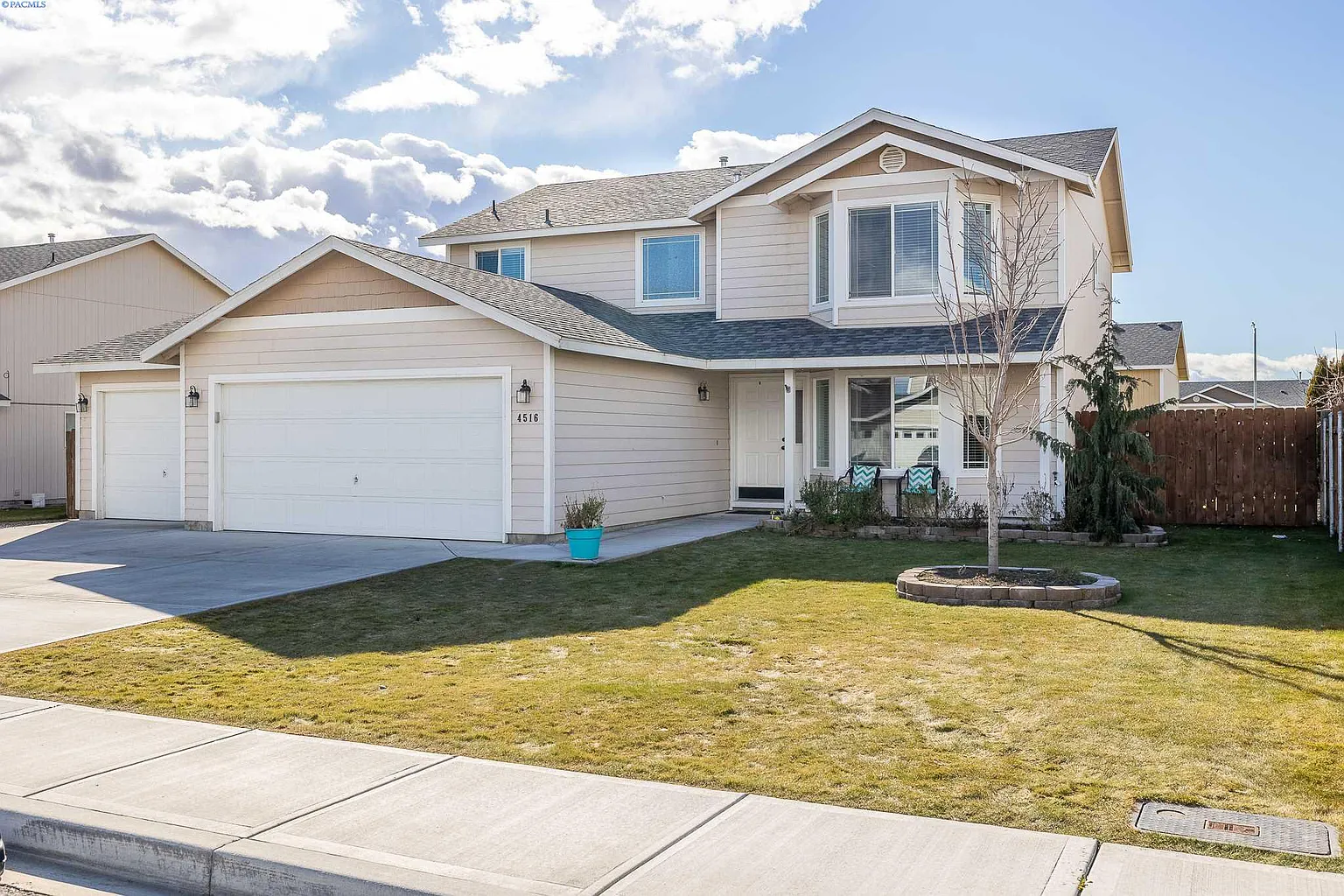 4516 Campolina Ln photo 1