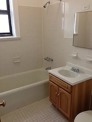 Rented by Living Quest Real Estate Inc. | media 11