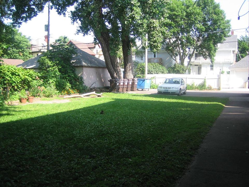 Back yard (3 off street parking spots)