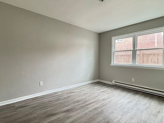3rd image of 511 Ashlawn Dr #11301839