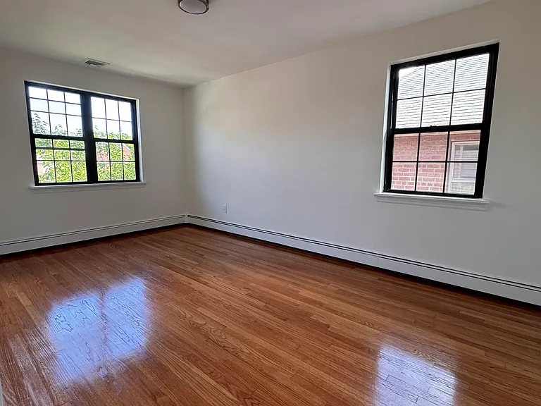 1195 Neill Ave #2 — Photo 5