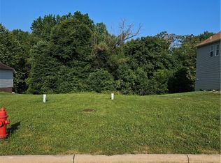 6318 Valley Ranch Dr, Maple Heights, OH 44137