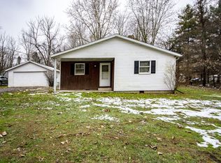 8172 E Emery Rd, New Carlisle, IN 46552