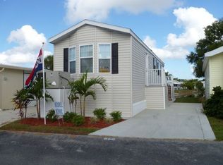 656 Seneca Trl, Fort Myers Beach, FL 33931