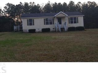 10572 Callaway Rd, Gay, GA 30218