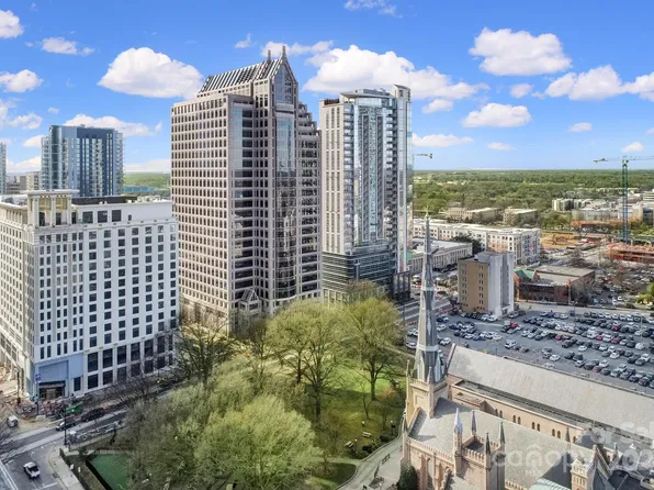 210 N Church St Unit 2204, Charlotte, NC 28202