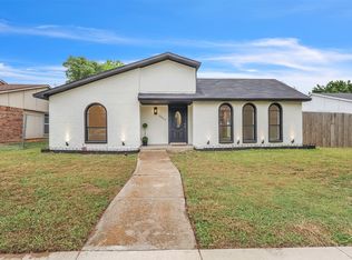 9843 Sophora Cir, Dallas, TX