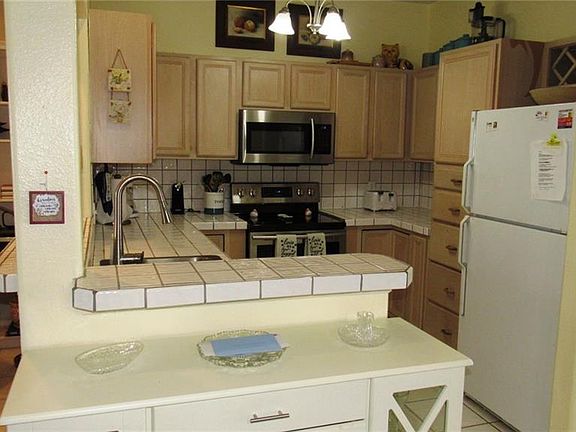 4th image of 15402 Fortuna Bay Dr APT 2803