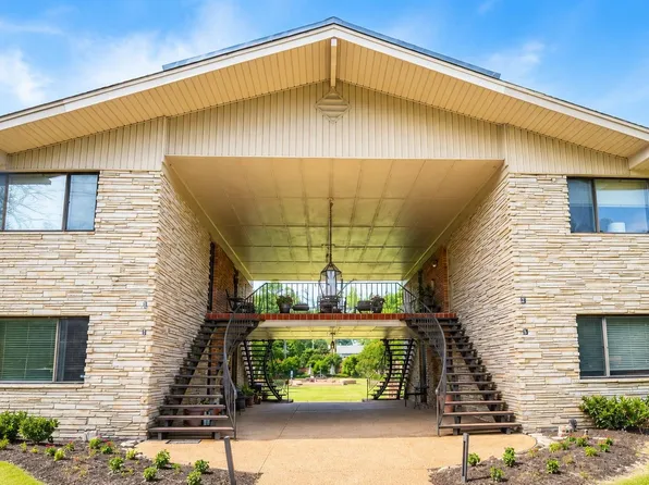 4400 Poplar Ave APT 25, Memphis, TN 38117