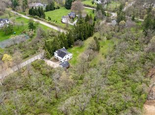 8305 Blome Rd, Cincinnati, OH 45243