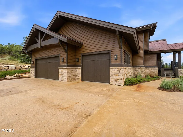 8235 N Sunrise Loop — Photo 66