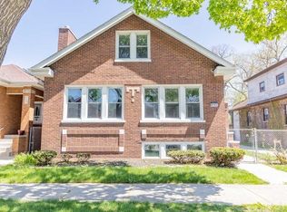 8151 S Euclid Ave, Chicago, IL 60617