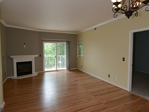 3rd image of 3770 S Carlisle Park Pl Unit 2