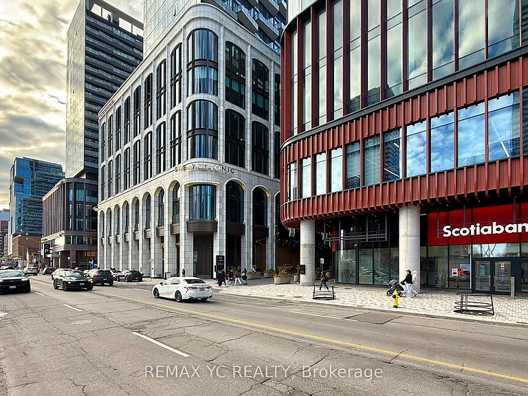 470 Front St W #1612 — Photo 34
