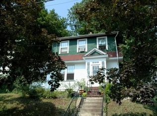 215 Lincoln Pl, Irvington, NJ 07111