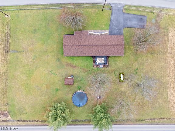 4th image of 4054 Cinnamon Dr N
