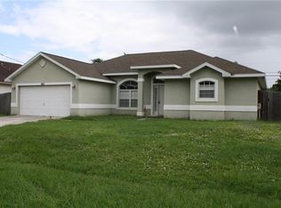 1865 SW Idaho Ln, Port Saint Lucie, FL 34953