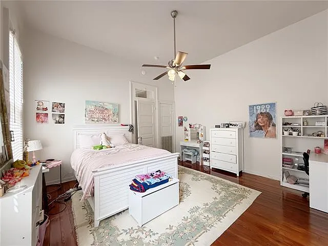 7831 Plum St — Photo 23