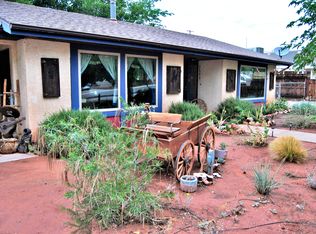 20 S Main St, Ivins, UT 84738