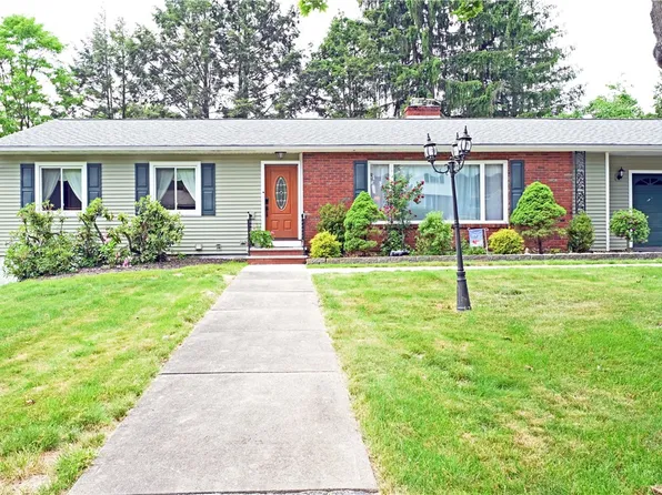 1863 Turner Rd, Elmira, NY 14905