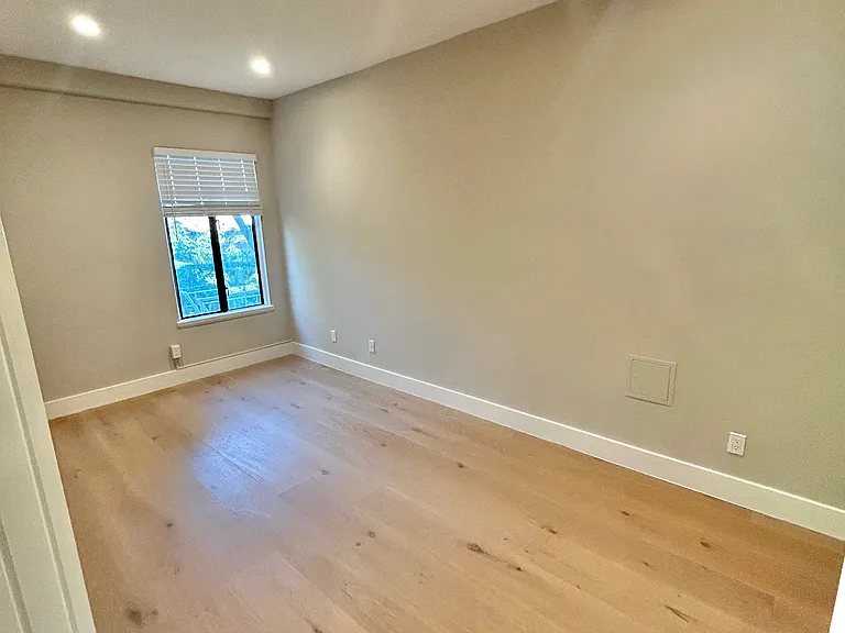 Chestnut Place — Photo 11
