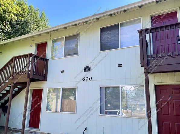 600 SE 175th Pl Suite A, Portland, OR 97233