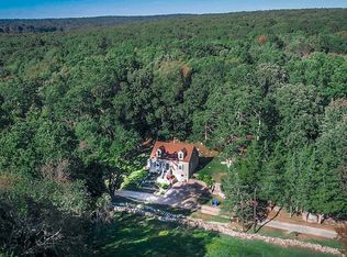 46 Paulson Rd, Groton, CT 06340