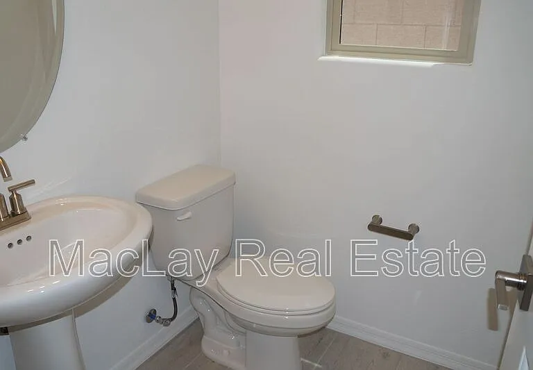 3809 N 100th Dr — Photo 8