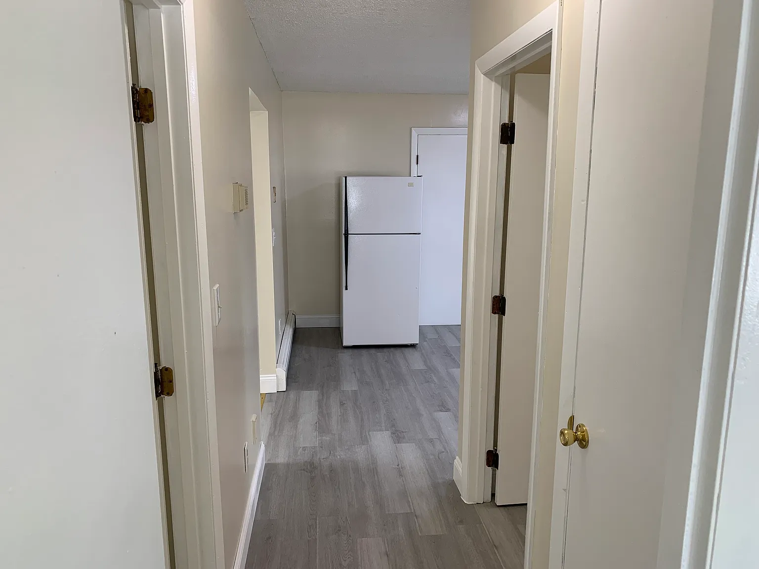 2 bed, 800 sqft, $1,850 — Photo 2