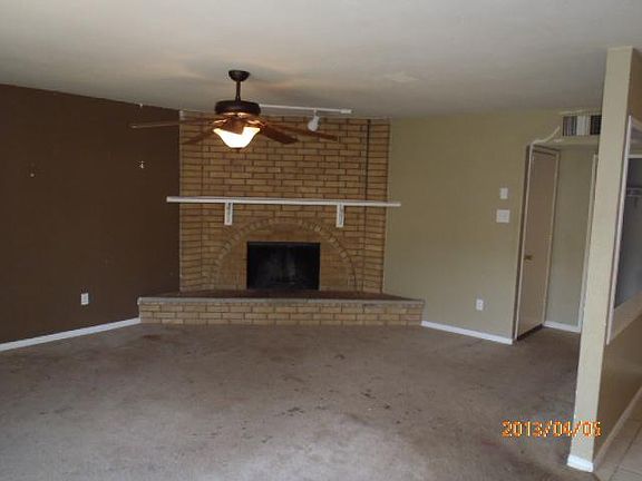 4th image of 4829 Garvin Dr