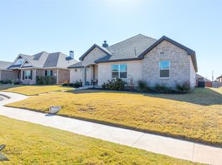 6717 Hillside Ct, Abilene, TX 79606