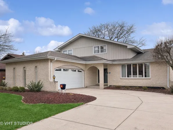 12255 Forestview Dr, Orland Park, IL 60467