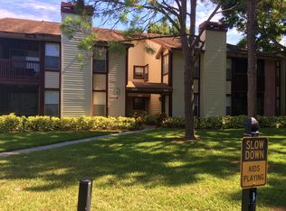 1713 Hampton Ln #403, Palm Harbor, FL 34683