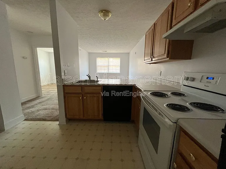 Gateway Apartments — Photo 4