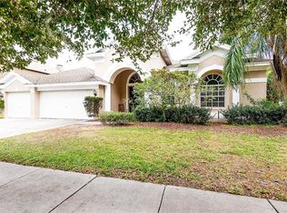 4332 Waterford Landing Dr, Lutz, FL 33558
