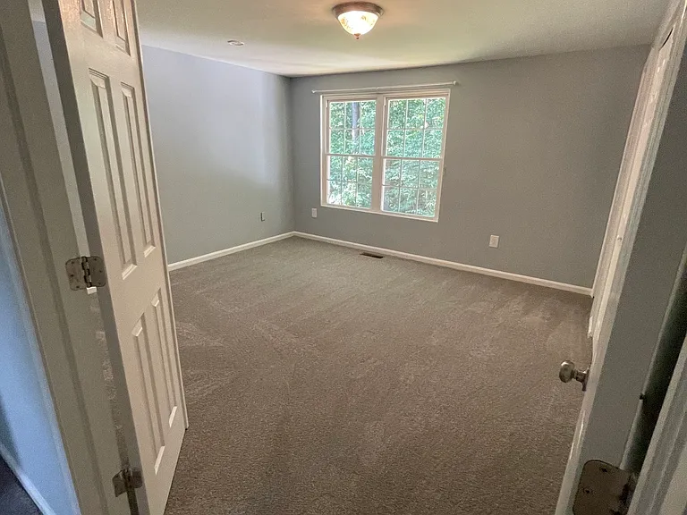 3431 Elenoir Ct — Photo 13
