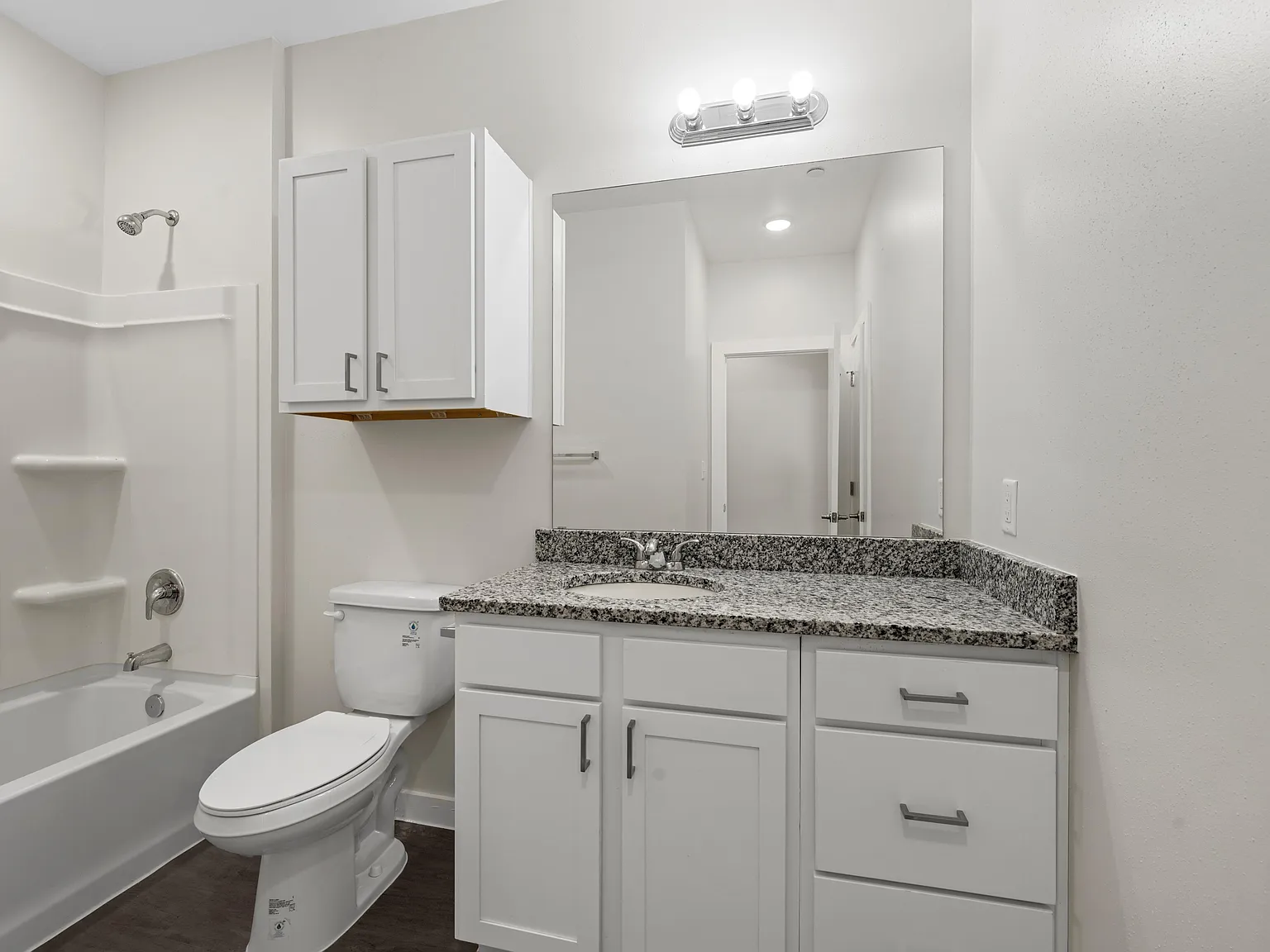1 bed, 1650 sqft, $1,275 — Photo 3