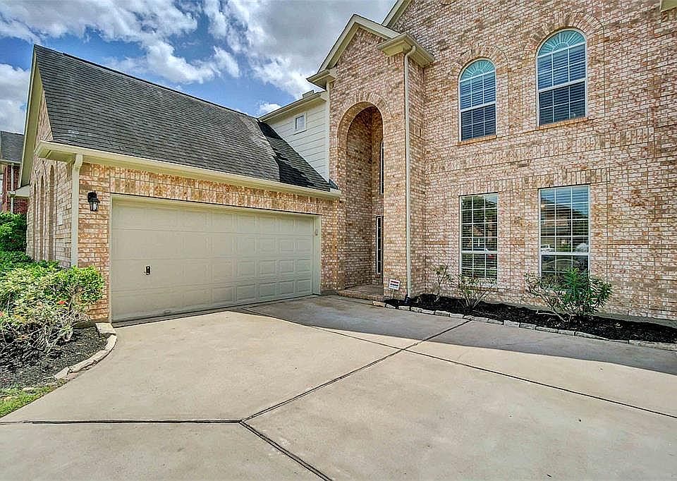 1st image of 2318 Alassio Isle Ct