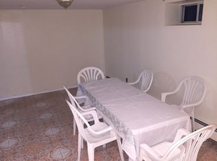 16420 75th Rd, Fresh Meadows, NY 11366