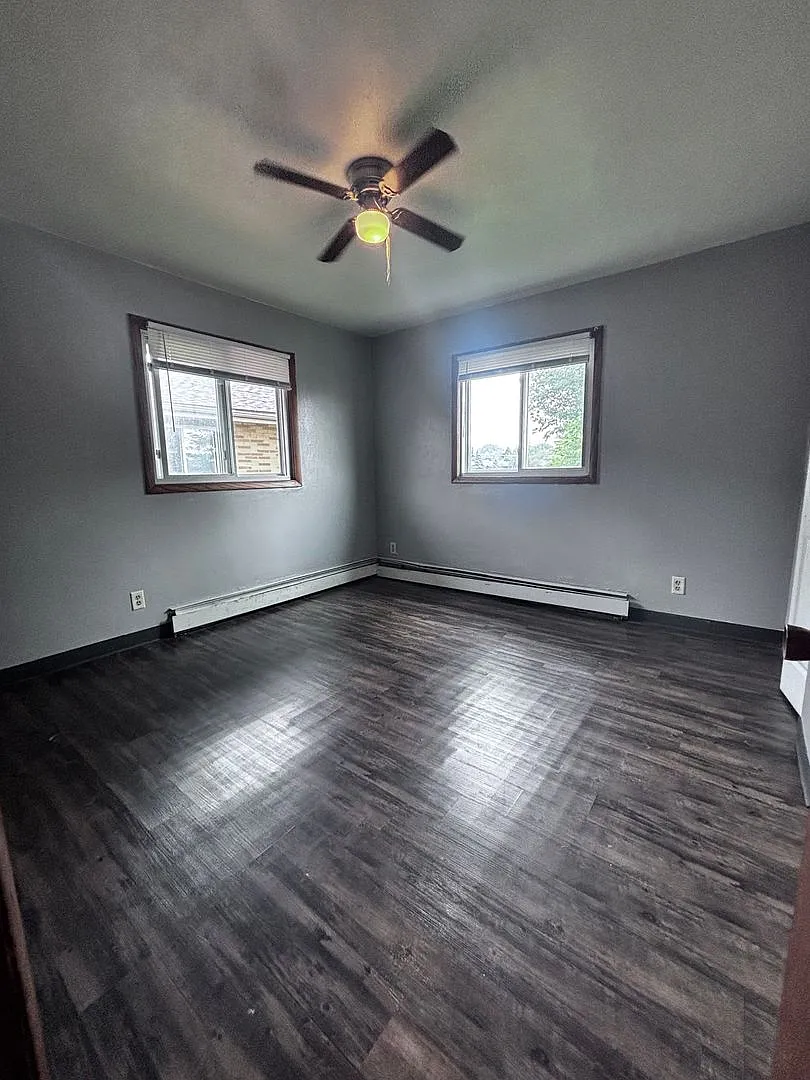 440 W. Calumet Street — Photo 3