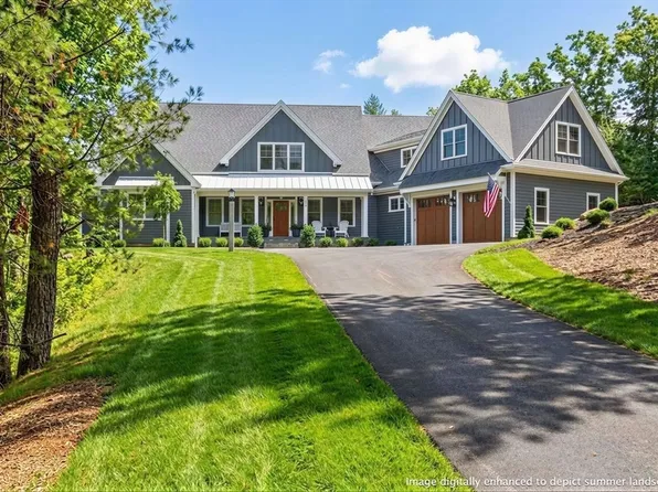 12 Talcott Pnes, Plymouth, MA 02360