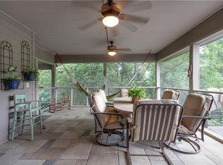 4132 Fairview Rd, Columbia, TN 38401