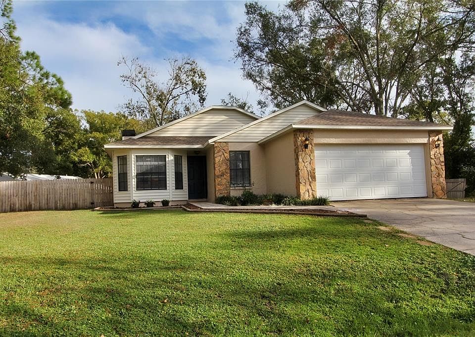 1st image of 3732 Briarbrook Pl