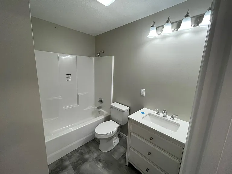 2213 Atchison Ave — Photo 8